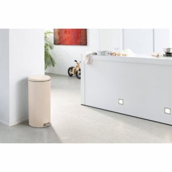 Мусорный бак Brabantia с педалью (30л) MC 478765