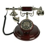 Ретро-телефон на подставке h=22 см 36124